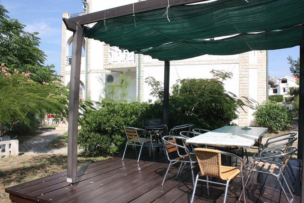 Apartments Tatjana 파그 외부 사진