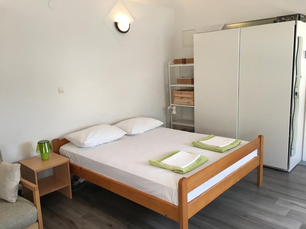 Apartments Tatjana 파그 외부 사진