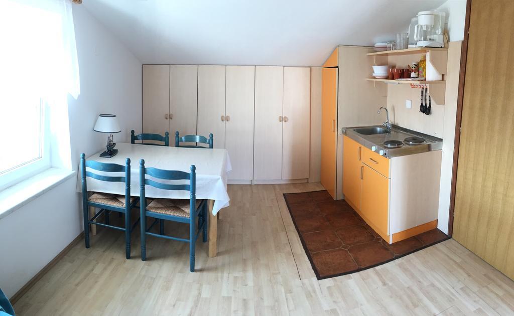 Apartments Tatjana 파그 외부 사진