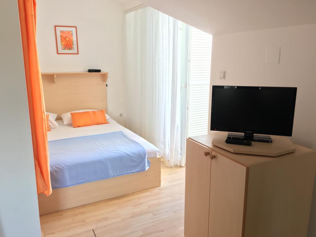 Apartments Tatjana 파그 외부 사진
