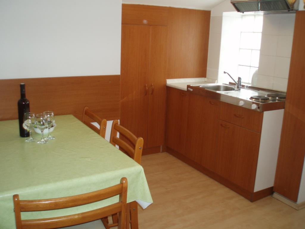 Apartments Tatjana 파그 외부 사진